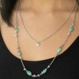 Irresistibly Iridescent Green Necklace